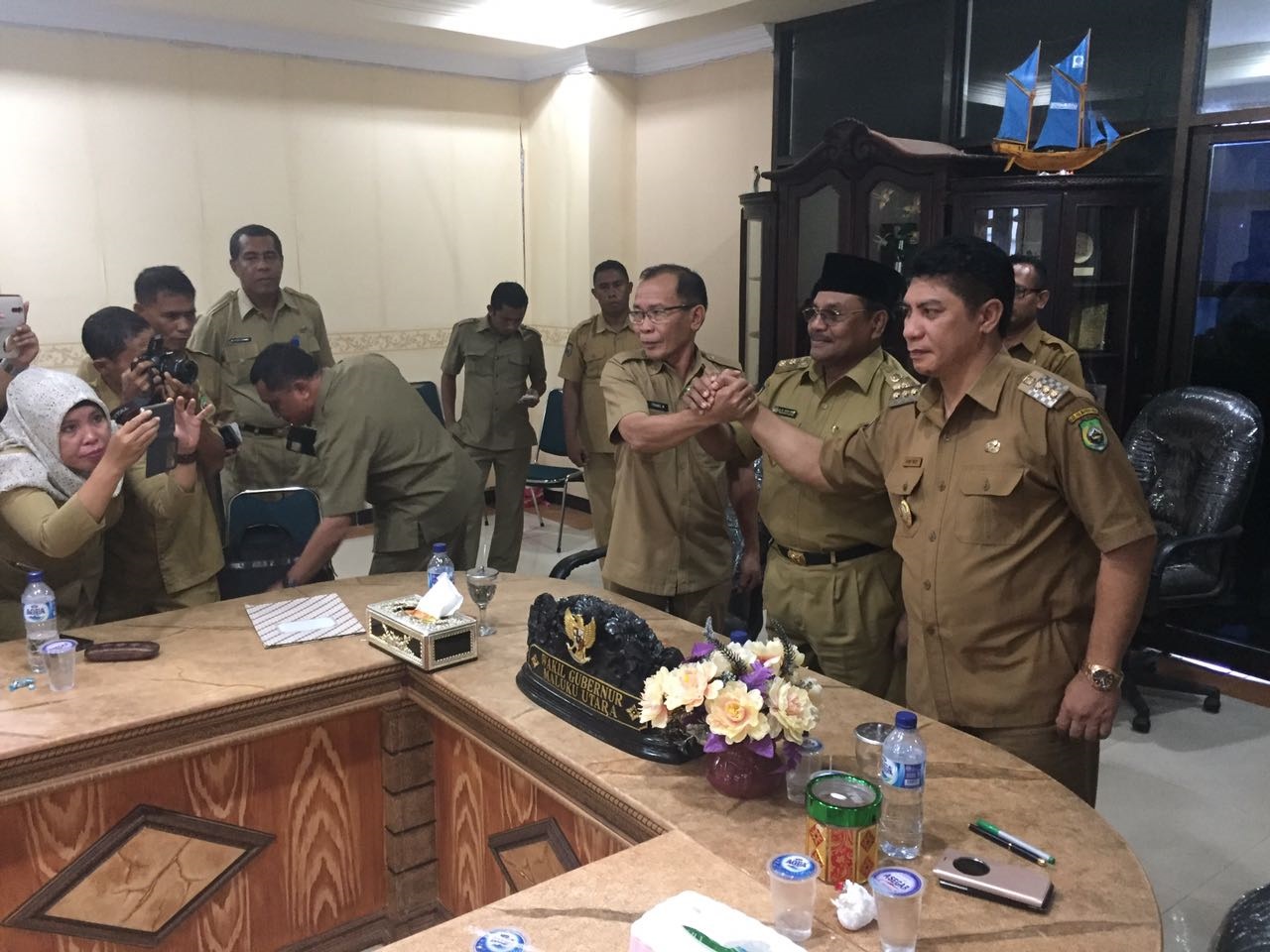 PEMPROV MALUKU UTARA TUNTASKAN POLEMIK BATAS DAERAH | Media Center Maluku Utara